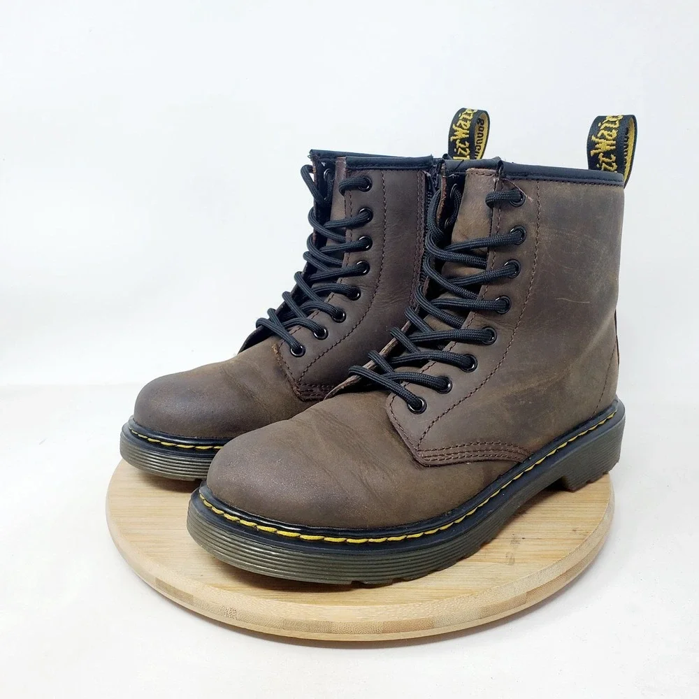 Dr Martens 1460 Serena Boots Kids 2 Brown Leather Lace Up 8 Eye Boys Girls Shoes